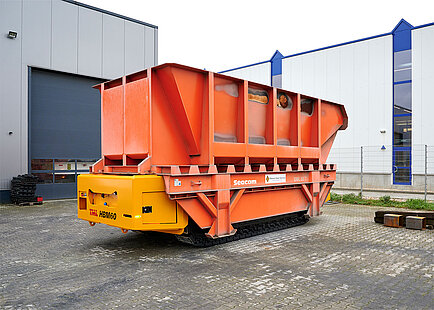 The HOT BOX MOVER – ready for the journey to the slag dumping area or the intermediate parking space.