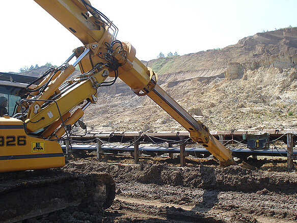 Unidachs Maschine in Einsatz beim Tagebau